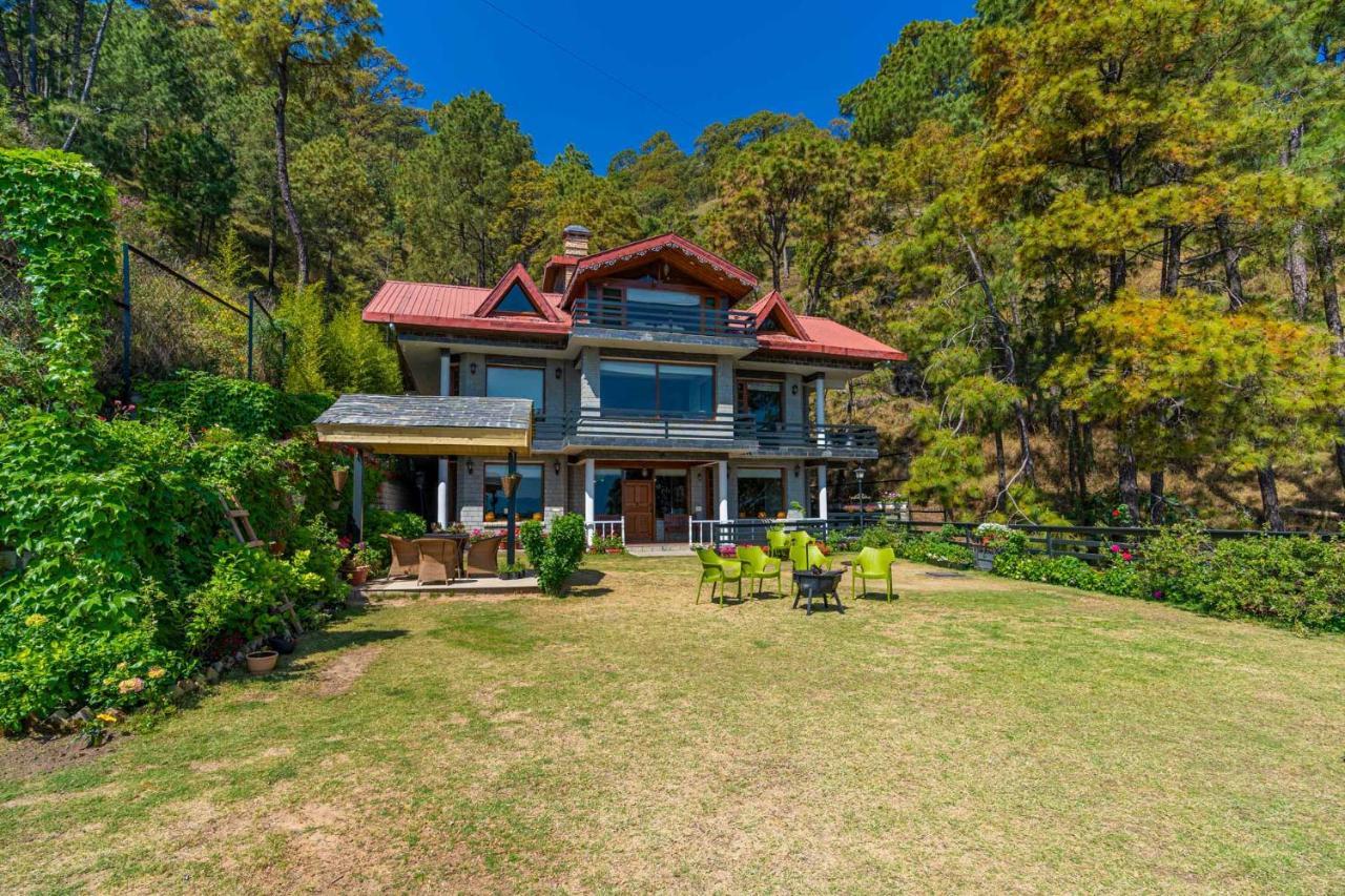 Stayvista At Floradale W Jacuzzi & Wood-Fire Pizza Kasauli Eksteriør bilde